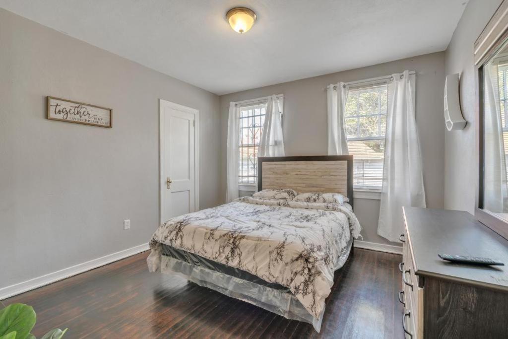 Comfy Pet Friendly Home In Jacksonville Mins To Downtown'S ภายนอก รูปภาพ
